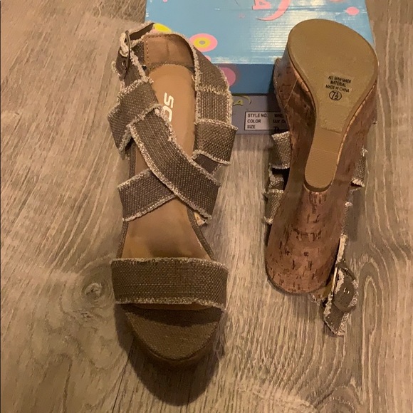 Tan Espadrille - Picture 9 of 13